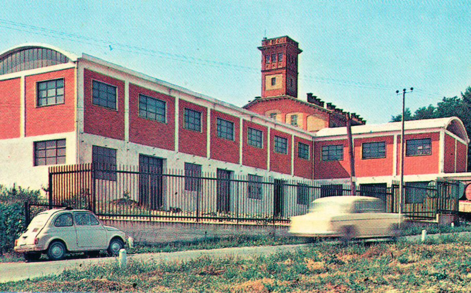 La distilleria Mazzetti negli anni Sessanta